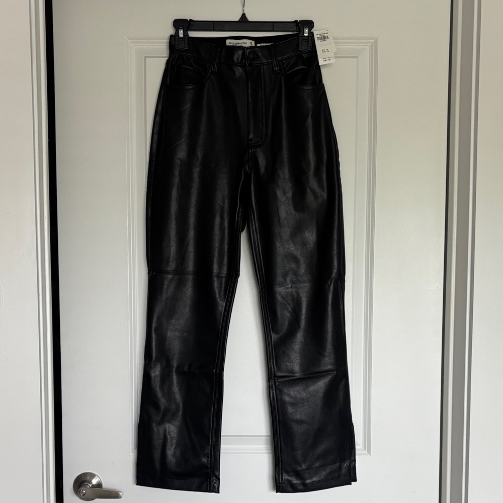 NWT Abercrombie & Fitch Black Faux-Leather 90s Straight Ultra High Rise Pants